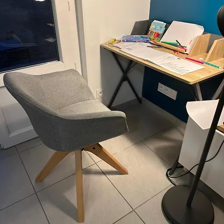 Holiday home Maison De 6 Personnes Pres De Bordeaux Escape *
